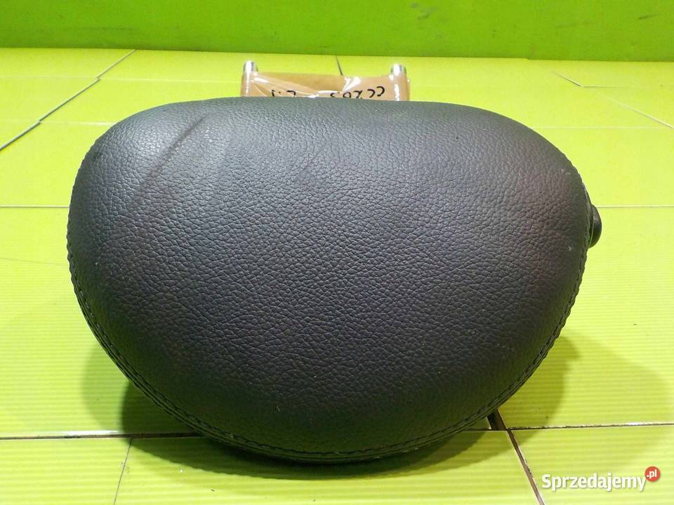 MERCEDES CLC CL203 09r zaglowek lewy tyl