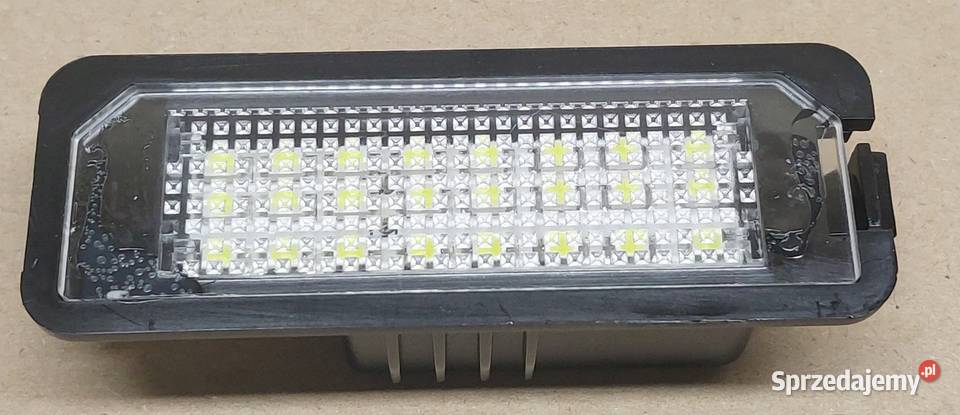 PODŚWIETLENIE LAMPKI DO TABLICY LED VW GOLF VI Oświetlenie