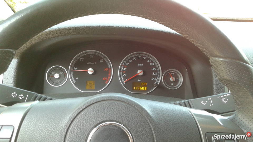 Opel Vectra C SRI 19 liftingu 4/5