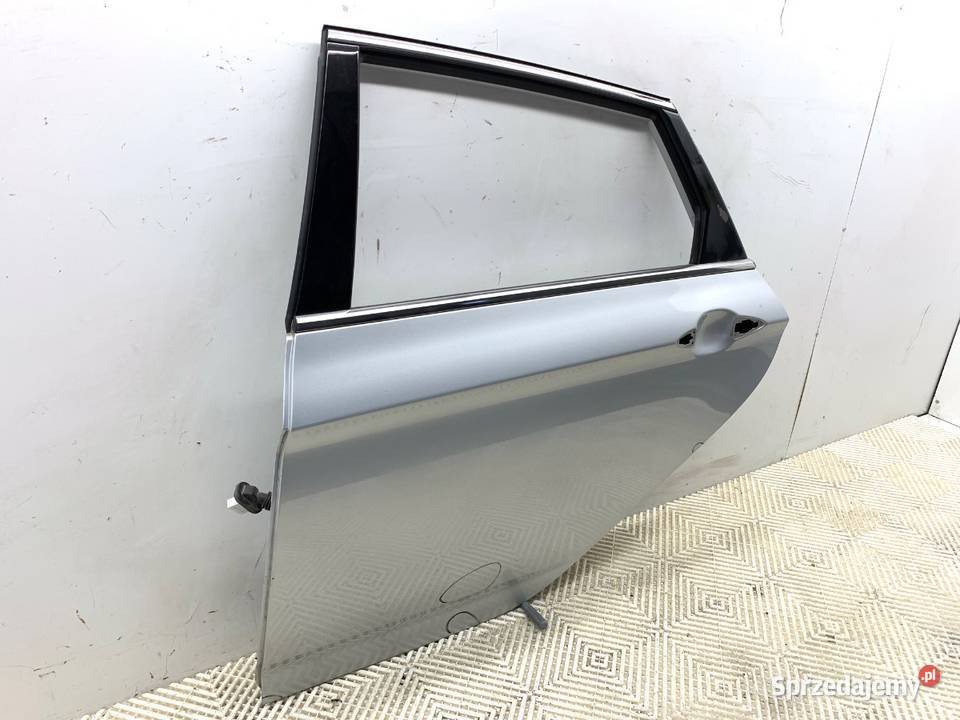 DRZWI LEWY TYŁ HYUNDAI i40 Kombi osobowe