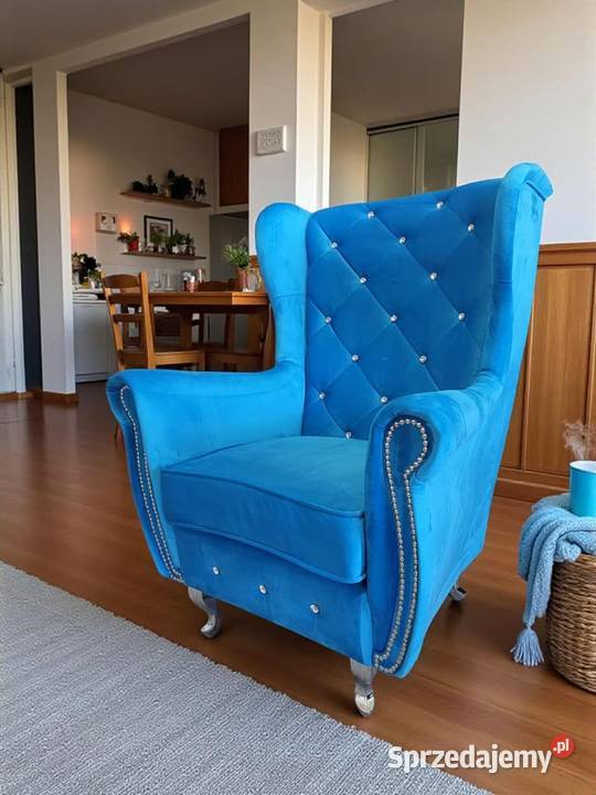 Fotel z poduszką Uszak Chesterfield Glamour Warszawa