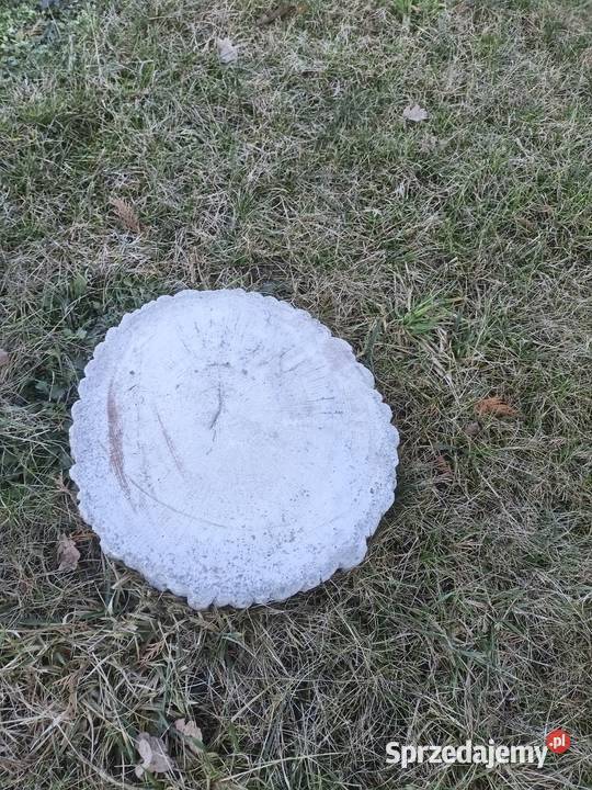 Donice betonowe duże