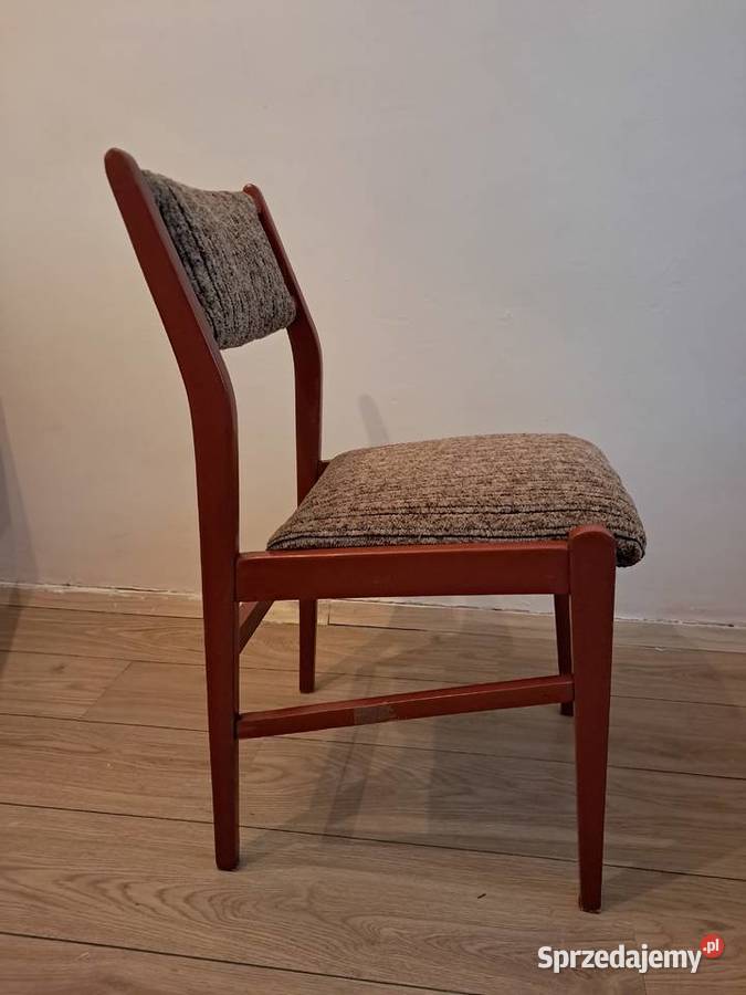 Krzesła drewniane z beżowym obiciem 2 Vintage do Kraków