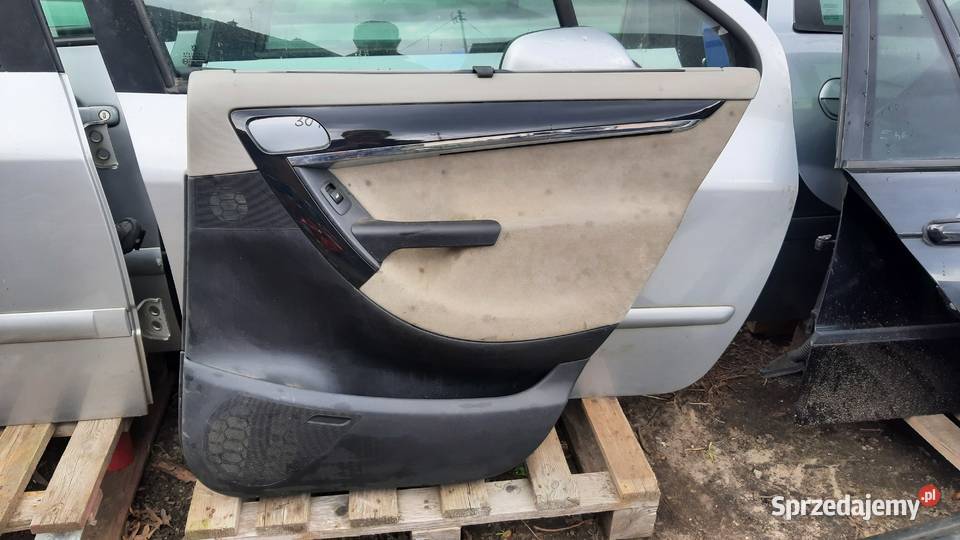 tapicerka boczek drzwi prawych tylnych CITROEN dolnośląskie Dębno