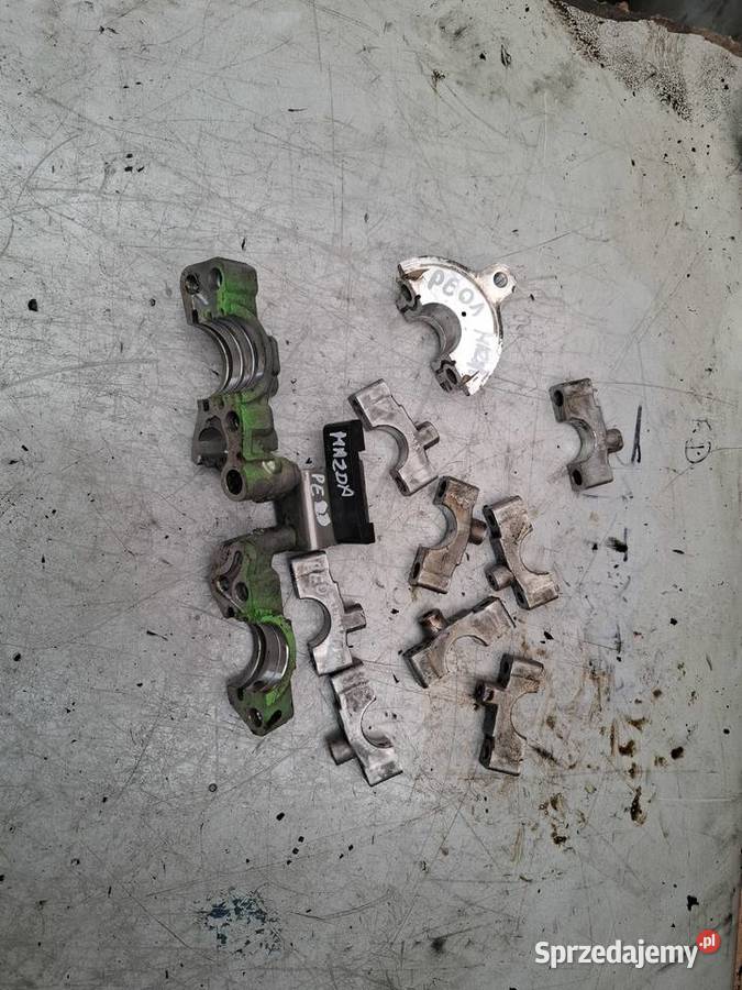 MAZDA CX3 CX5 20 16V PE01 stopka mostek podpora