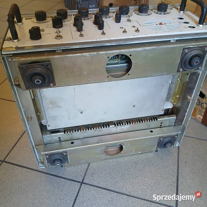 Wojskowy odbiornik radiokomunikacyjny OR 1205 Skierniewice