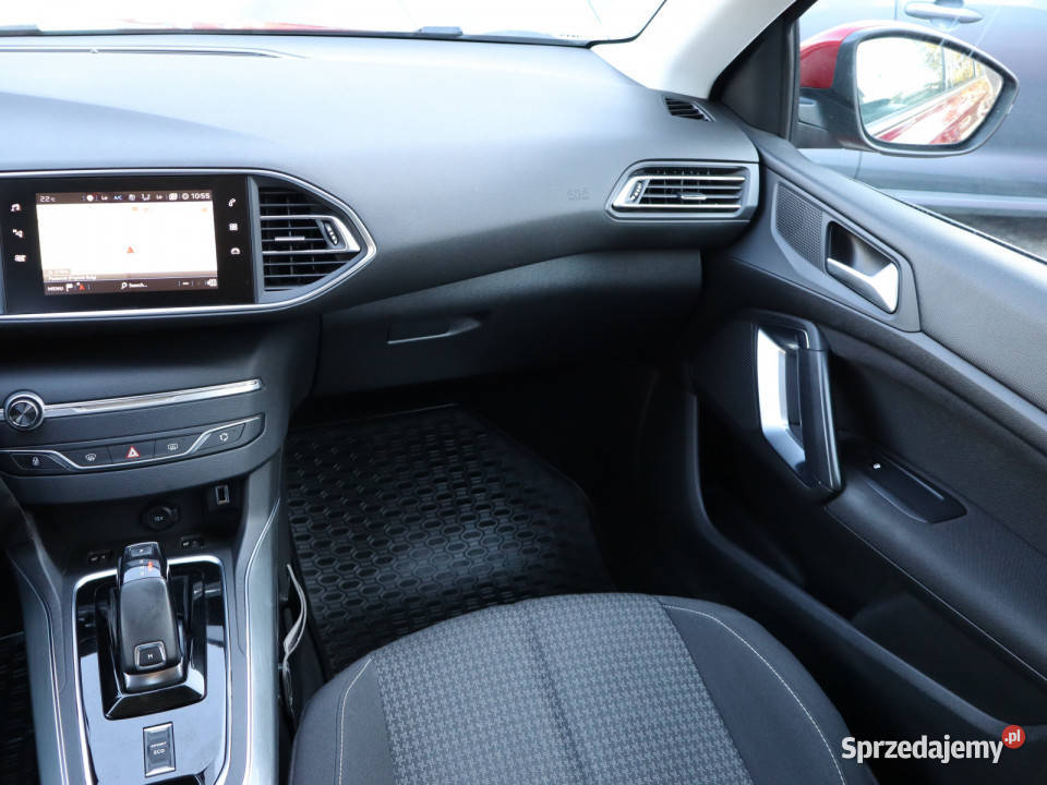 Peugeot 308 12 PureTech wspomaganie kierownicy