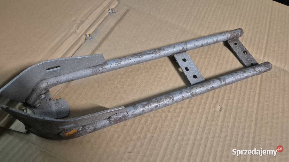 Motorynka zadupek bagażnika