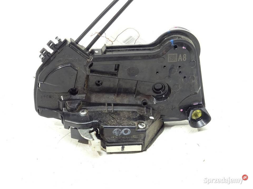 ZAMEK PRZÓD LEWY TOYOTA COROLLA E18 osobowe