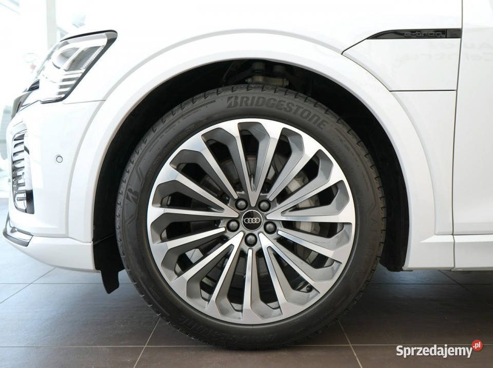 Audi Q8 etron 55 408 Sline BO MatrixLED klimatyzacja Audi Kielce
