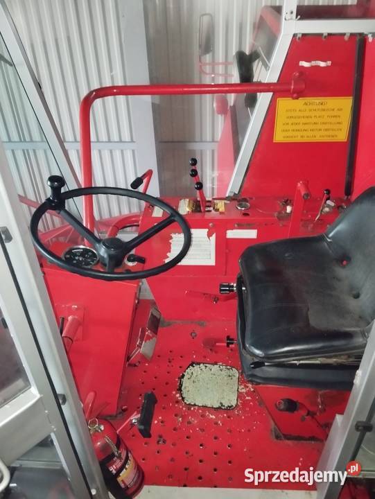 Kombajn MF 240 Massey Ferguson