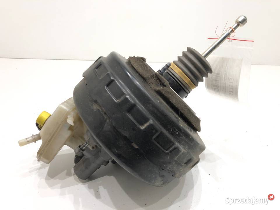 SERWO HAMULCOWE OPEL ZAFIRA C 13308771 Minivan