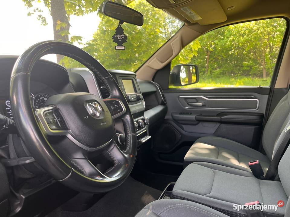 Ram 1500 36 v6 4x4 2019r zarejestrowany Ślesin