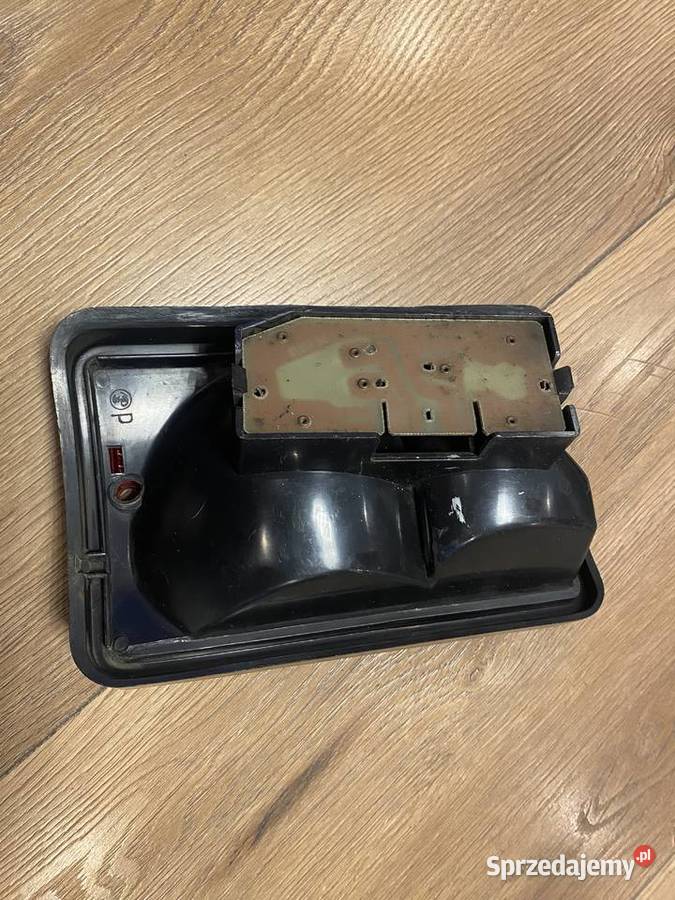 Lampa tylna prawa FL do Fiat 126 Sosnowiec