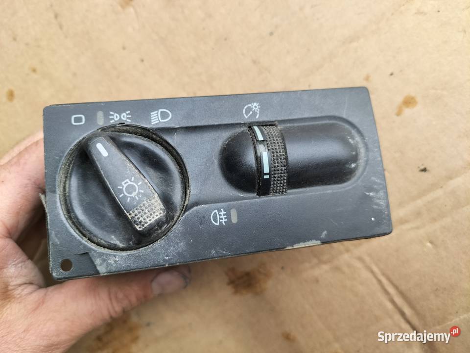 GOLF III 1H6941531A WŁĄCZNIK PRZEŁĄCZNIK ŚWIATEŁ Kamień-Kolonia sprzedam