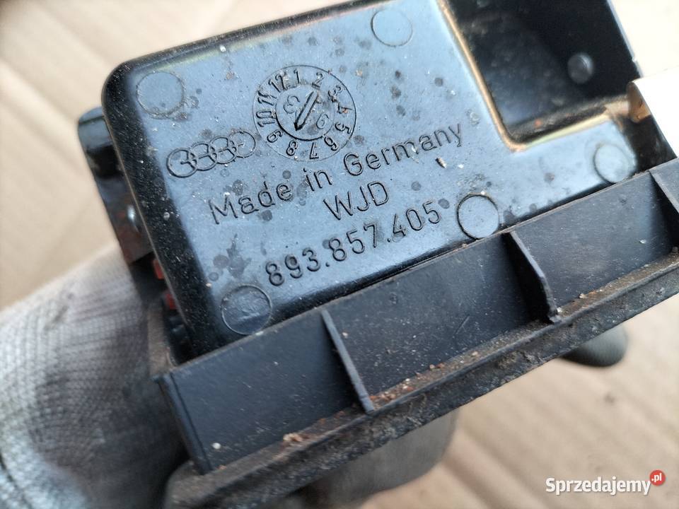AUDI 80 B4 80B4 POPIELNICZKA TYŁ TYLNA Kamień-Kolonia