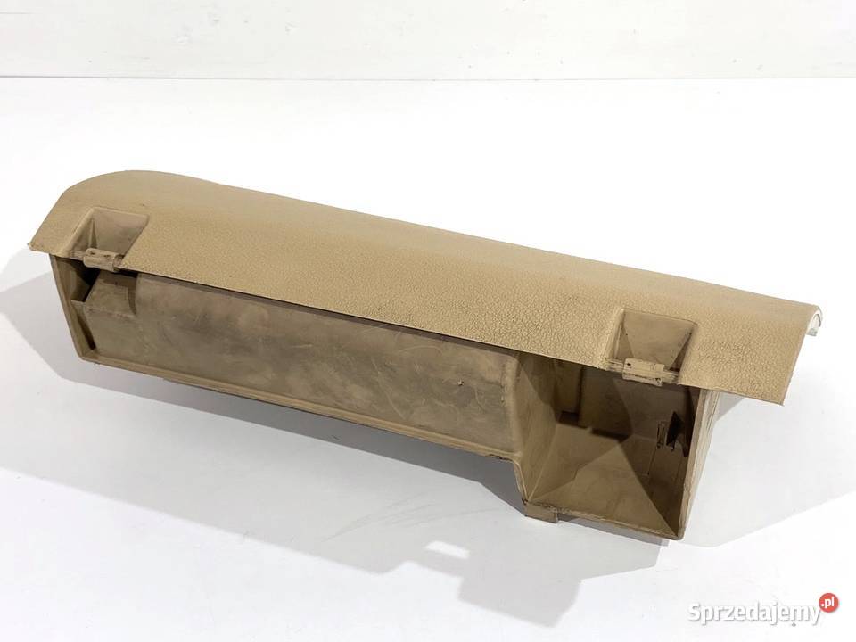 SCHOWEK KIEROWCY VW TOURAN Minivan 0310