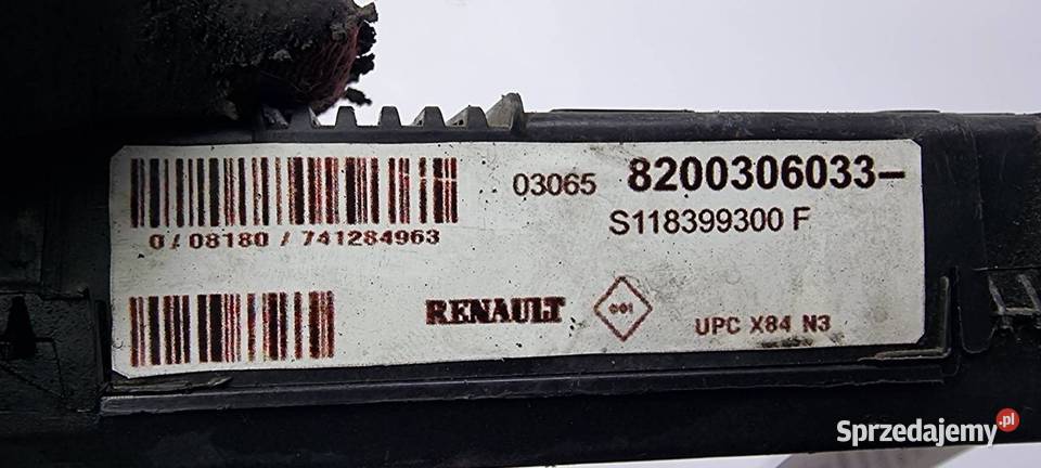 SKRZYNKA BEZPIECZNIKÓW RENAULT MEGANE II kujawsko-pomorskie Lipno sprzedam