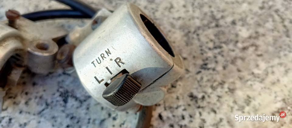 Suzuki RV 50 uchwyty dźwigniprzełączniki świateł Bolesławiec