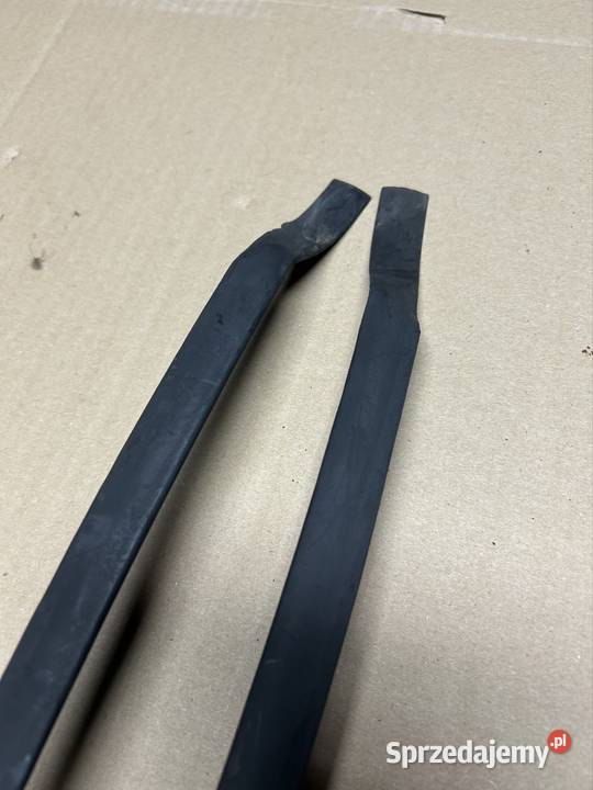 Listwa szyby czołowej Passat B5 B5FL lewa prawa Grudziądz