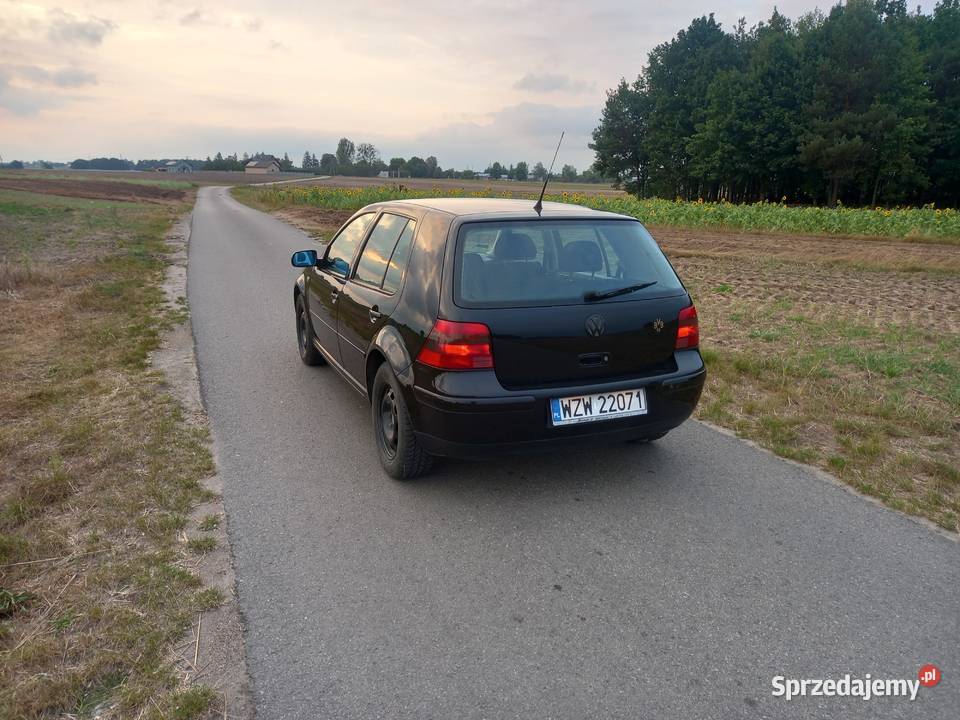 Sprzedam Golfa 4 16Sr 275000km Kałków