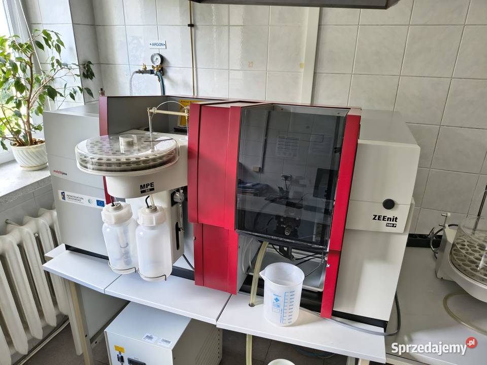 Spektrometr AAS z kuwetą ZEENIT 700 P Produkcja Opole