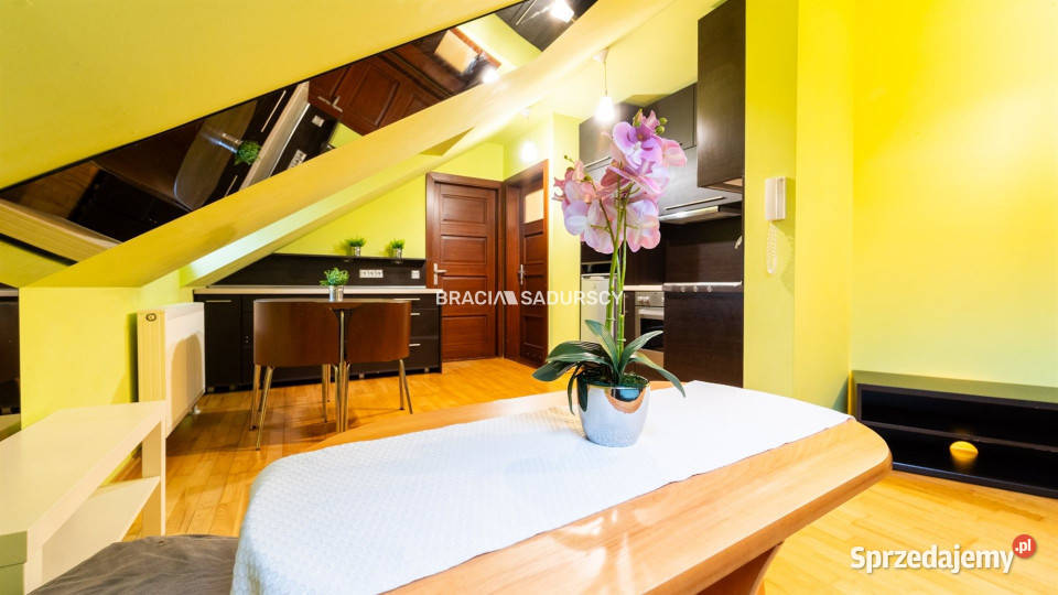 sprzedaży mieszkania 375m2 2 pokoje Kraków sprzedam