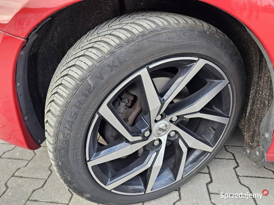 Volvo V60 30 T6 AWD RDESIGN z LPG 4/5 Warszawa