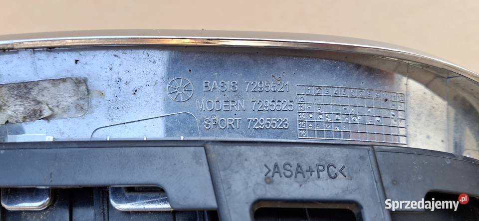 BMW 2 F22 F23 NERKA LEWA GRILL ATRAPA KRATKA sprzedam