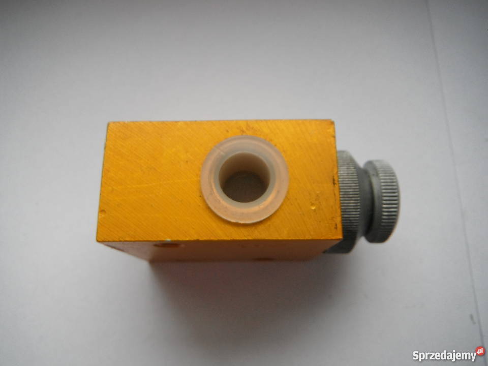 Zawór dławiący Łucznik 623G14B Nowe regulowany