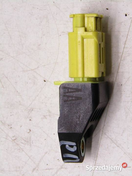 CZUJNIK UDERZENIOWY UDERZENIA TOYOTA PRIUS III Czujniki sprzedam