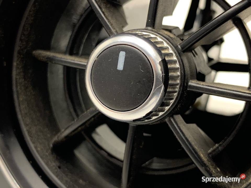 KRATKA NAWIEWU PRZÓD KIA STINGER Hatchback