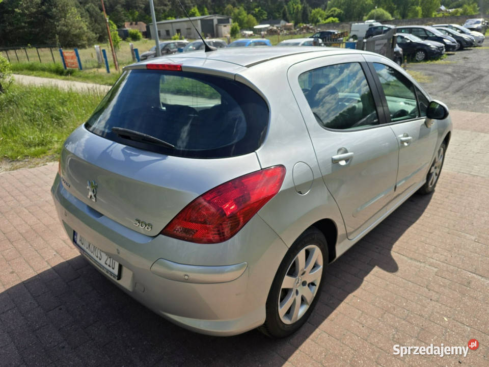 Peugeot 308 Peugeot 308 16 benzyna z niskim Cielcza