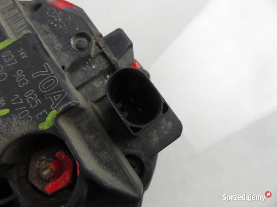 ALTERNATOR VW POLO 9N 12 12V 037903025E osobowe