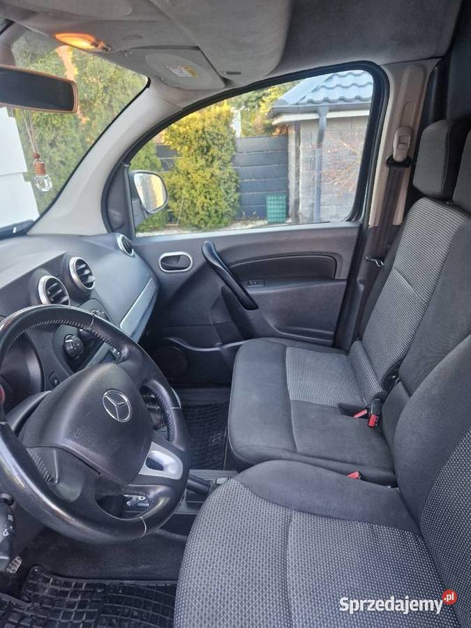 Sprzedam samochód marki Mercedes Citan 15 CDI ESP Warka