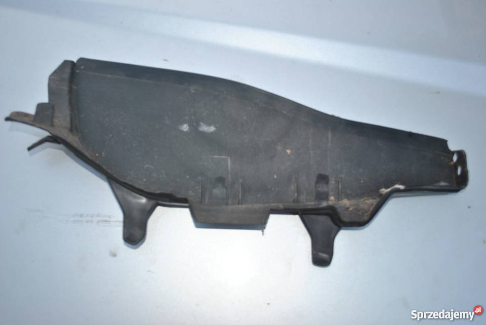 Wnęka podszybia spływ wody BMW E46 Karoseria Poręba