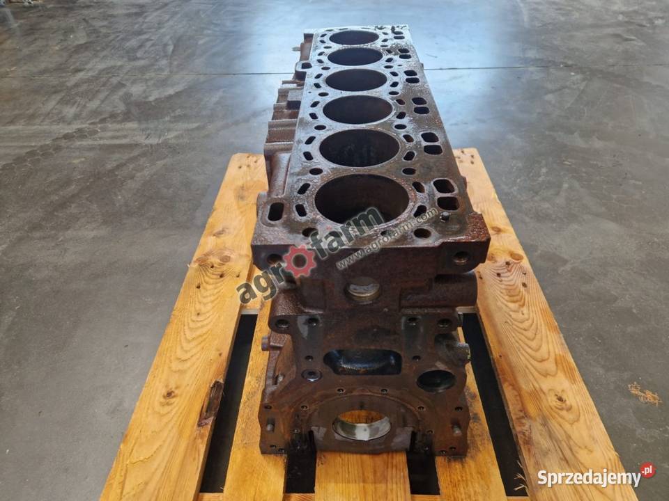 Blok silnika Massey Ferguson 7475 6480 5475 Byków sprzedam