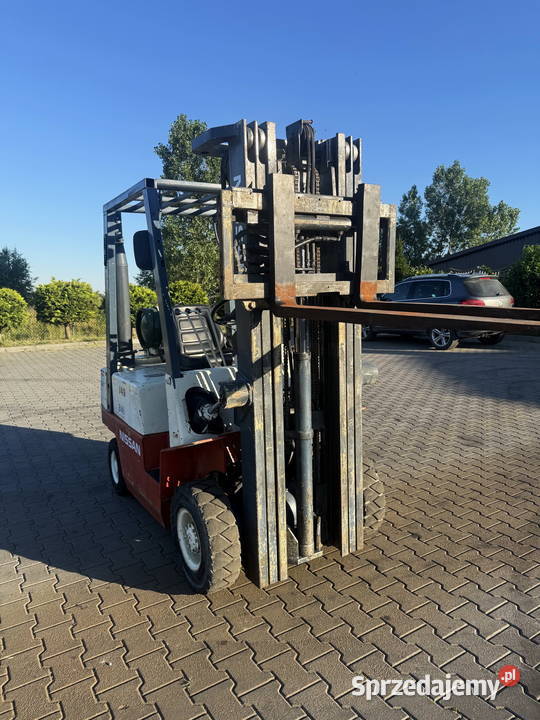 wózek widłowy NISSAN FG18 LPG 1800 Triplex 475m łódzkie
