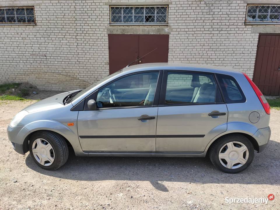 Ford fiesta Mk6 benzyna 13 Bytów