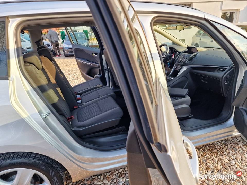 OPEL ZAFIRA C 14 BENZYNA 7 OSOBOWY Białystok