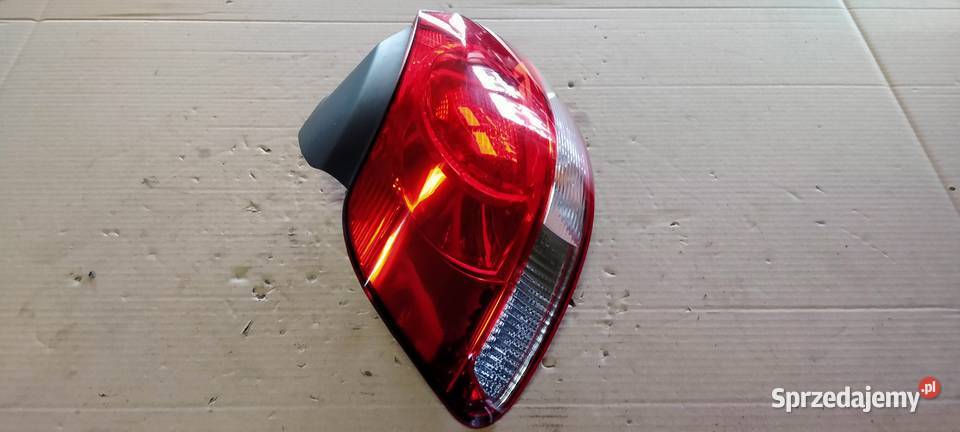 VW GOLF VI HB 0813 LAMPA TYLNA LEWA W BŁOTNIK Bielsko-Biała