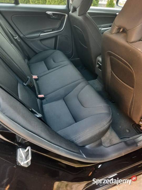 Volvo V60 2017 sprzedam
