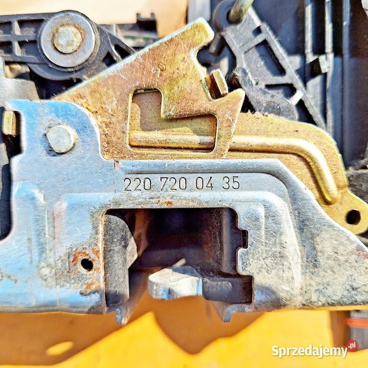 MERCEDES W220 ZAMEK DRZWI PRAWY TYŁ 2207200435 Radom