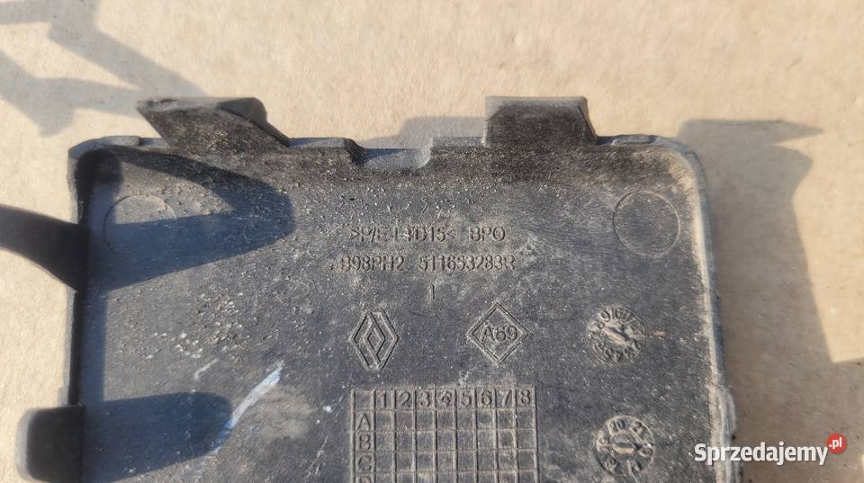 RENAULT CLIO IV 4 LIFT 16 HB ZAŚLEPKA HAKA osobowe Ruda Śląska