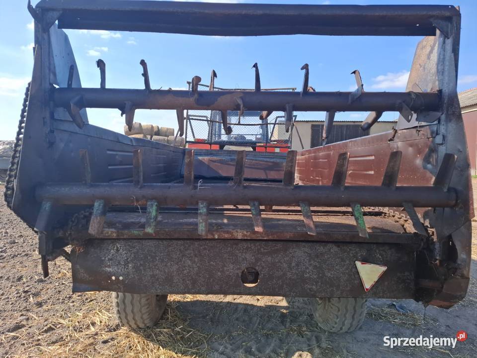 Rozrzutnik obornika jednoosiowy Nawożenie Sokolniki