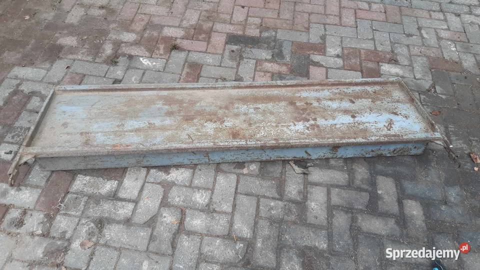 Burta tylna rozrzutnika Agromet Nałęczów