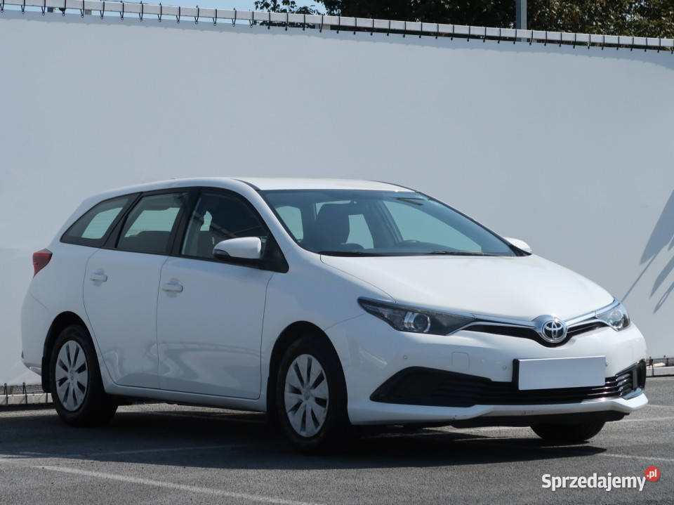 Toyota Auris 16 Valvematic Rok produkcji 2018