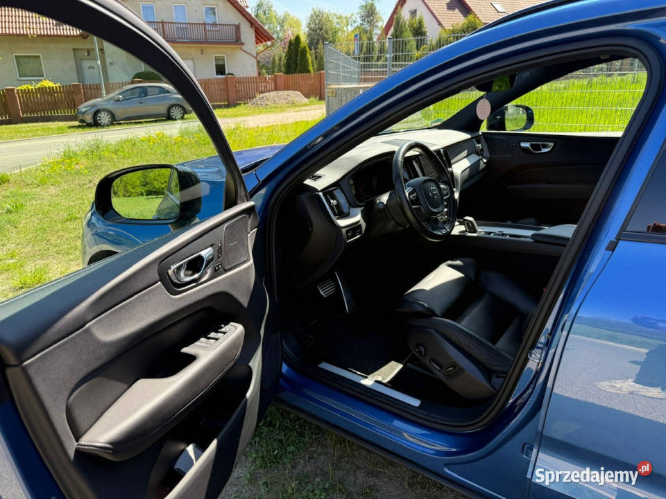 Volvo XC 60 XC60 Rdesign 20D5 235 Automat Navi elektrycznie ustawiane fotele