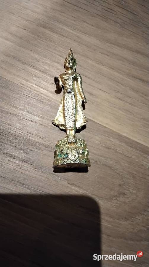 Amulet Tajski Pozłacany Budda z Abhaya Mudrą Nowa Sól