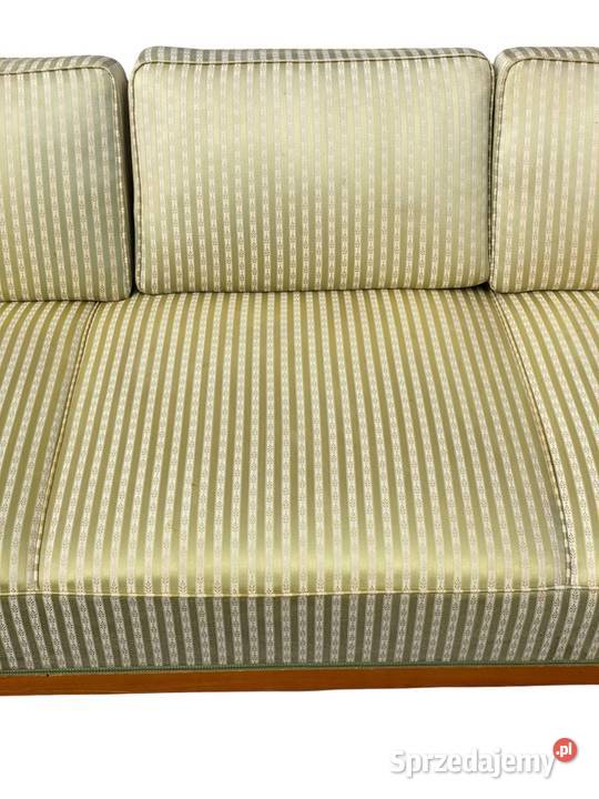 Jasna sofa trzyosobowa vintage na zwężanych Gryfice sprzedam